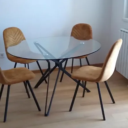 Giro Appartement *